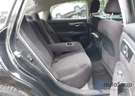 2013 Nissan Altima 2.5 S z USA, uszkodzony, nr VIN 1N4AL3AP6DC277237